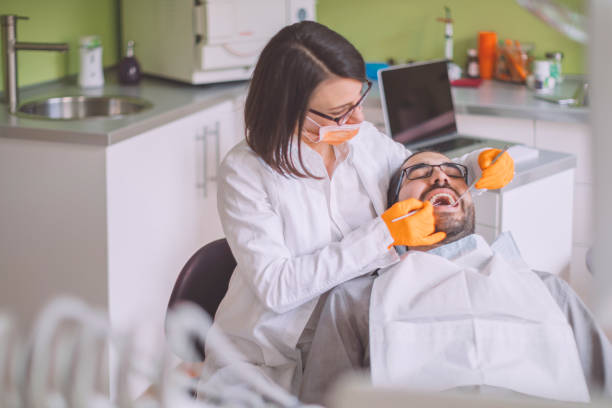 Best Emergency Tooth Extraction in Castle Rock, WA